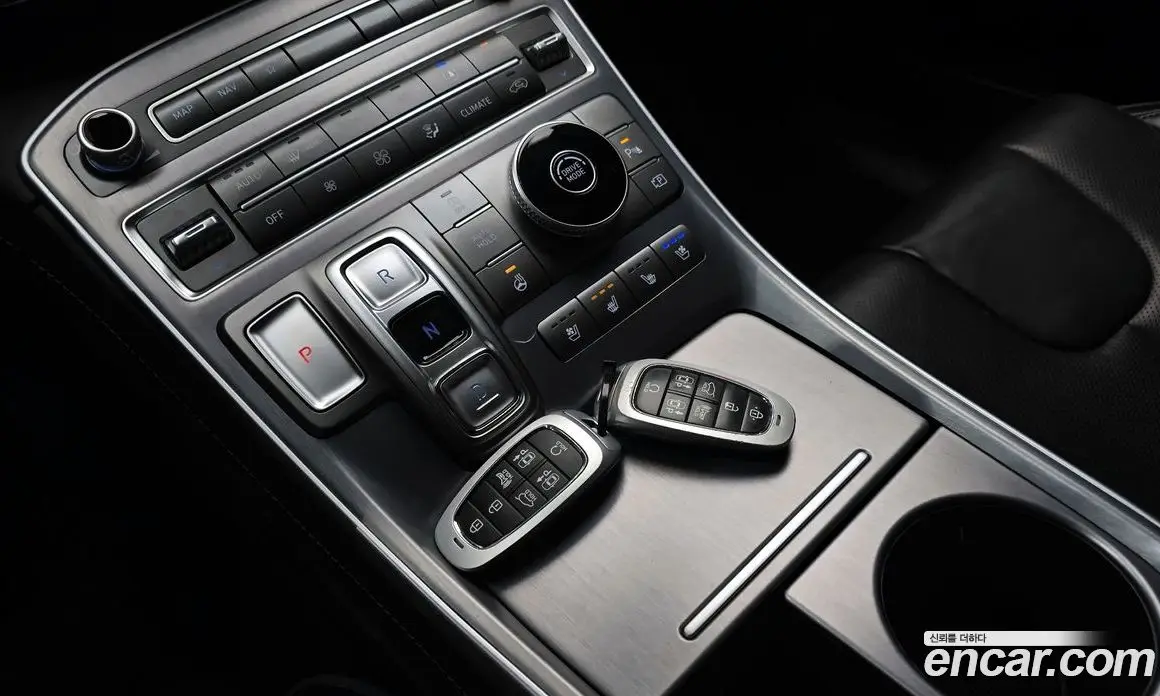 Hyundai Santa Fe 2020 2.2 автомат (гидро), фото 9 Hyundai Santa Fe 2020 2.2 автомат (гидро), фото 9