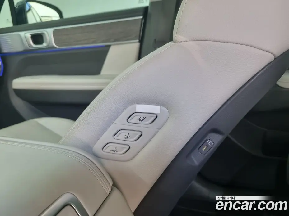 Hyundai Santa Fe 2024 2.5 автомат (гидро), фото 13