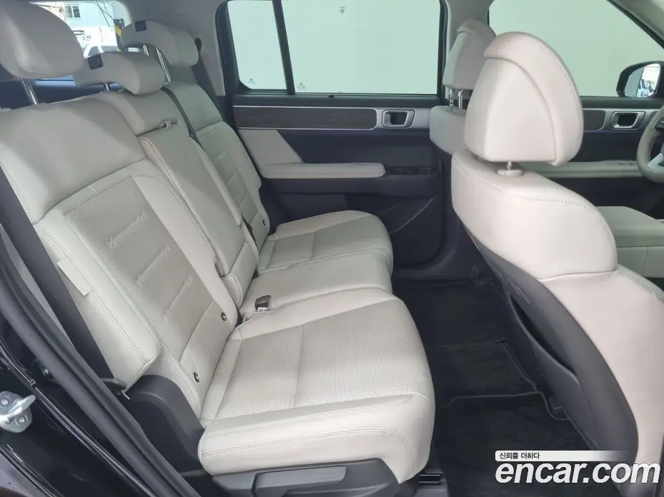 Hyundai Santa Fe 2024 2.5 автомат (гидро), фото 17