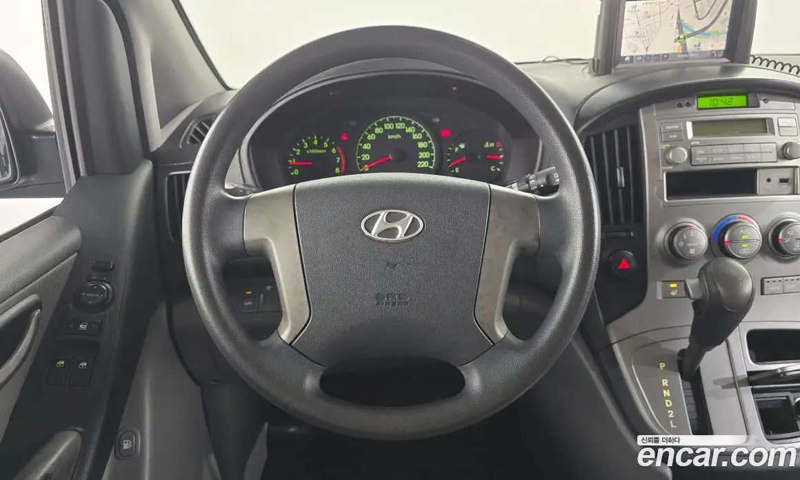 Hyundai Starex 2011 2.4 автомат (гидро), фото 16 Hyundai Starex 2011 2.4 автомат (гидро), фото 16