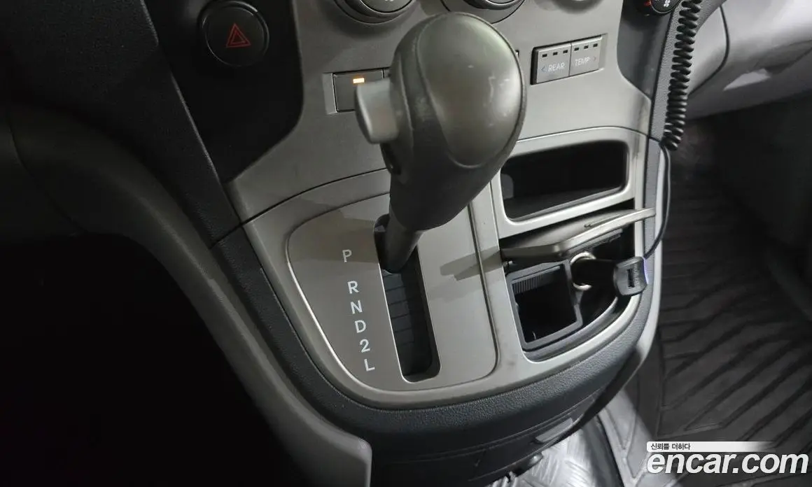 Hyundai Starex 2011 2.4 автомат (гидро), фото 9 Hyundai Starex 2011 2.4 автомат (гидро), фото 9