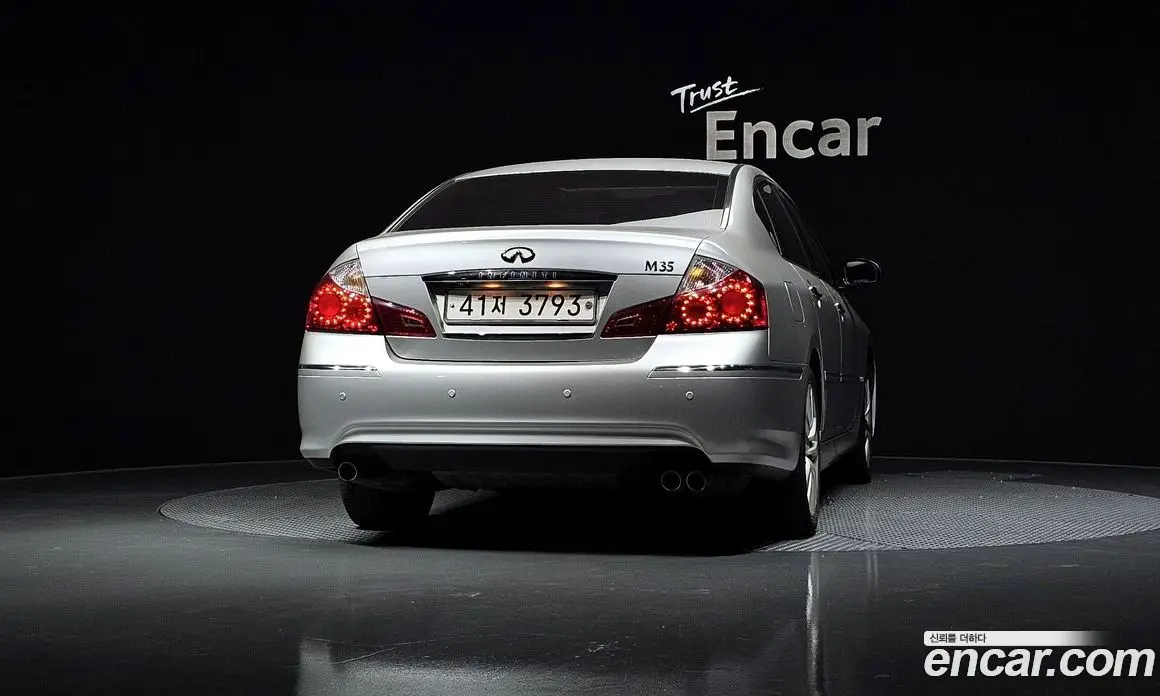 Infiniti M 2010 3.5 автомат (гидро), фото 4 Infiniti M 2010 3.5 автомат (гидро), фото 4