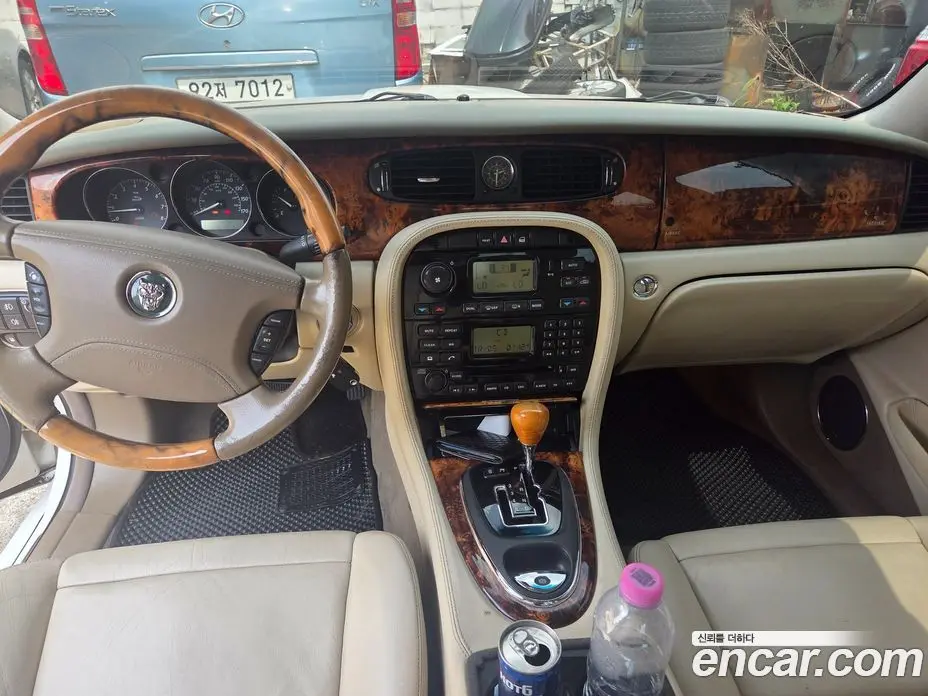 Jaguar XJ-8 2004 4.2 автомат (гидро), фото 5 Jaguar XJ-8 2004 4.2 автомат (гидро), фото 5