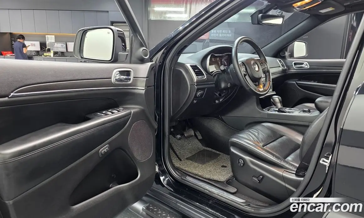 Jeep Cherokee 2018 3.0 автомат (гидро), фото 12 Jeep Cherokee 2018 3.0 автомат (гидро), фото 12
