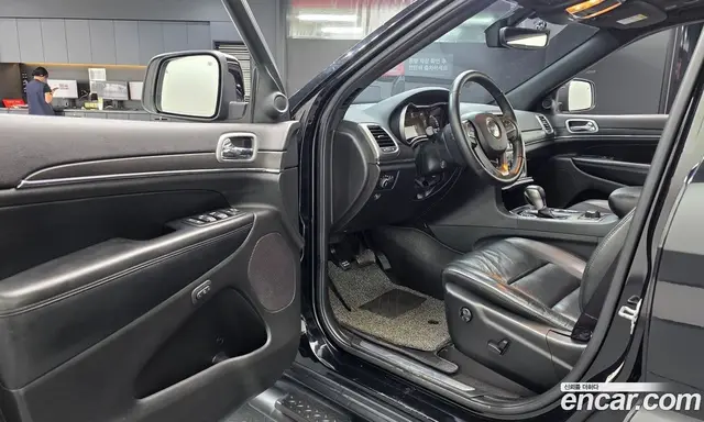 Jeep Cherokee 2018 3.0 автомат (гидро), миниатюра 12
