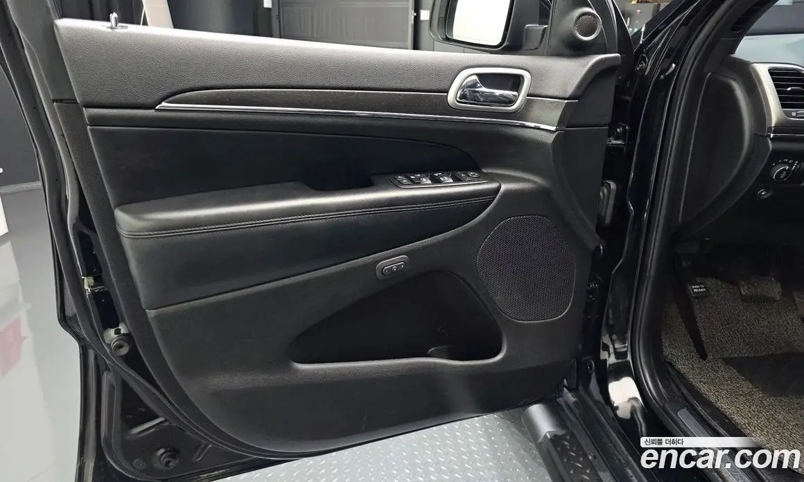 Jeep Cherokee 2018 3.0 автомат (гидро), фото 13 Jeep Cherokee 2018 3.0 автомат (гидро), фото 13