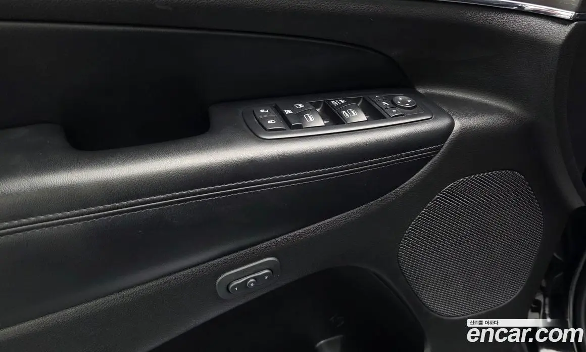 Jeep Cherokee 2018 3.0 автомат (гидро), фото 30 Jeep Cherokee 2018 3.0 автомат (гидро), фото 30