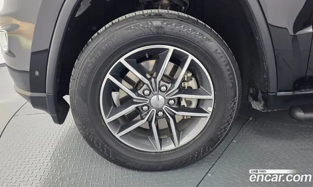 Jeep Cherokee 2018 3.0 автомат (гидро), миниатюра 4 Jeep Cherokee 2018 3.0 автомат (гидро), миниатюра 4