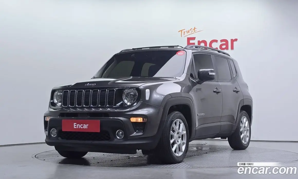Jeep Renegade 2019 2.4 автомат (гидро), фото 1 Jeep Renegade 2019 2.4 автомат (гидро), фото 1