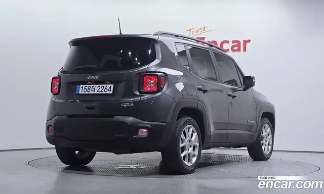 Jeep Renegade 2019 2.4 автомат (гидро), миниатюра 2 Jeep Renegade 2019 2.4 автомат (гидро), миниатюра 2