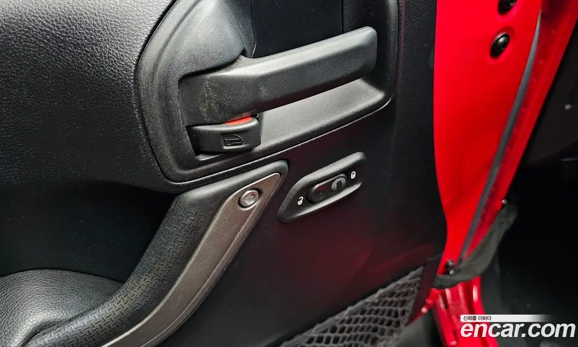 Jeep Wrangler 2016 3.6 автомат (гидро), фото 18 Jeep Wrangler 2016 3.6 автомат (гидро), фото 18