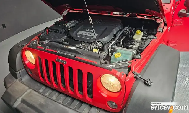 Jeep Wrangler 2016 3.6 автомат (гидро), миниатюра 6 Jeep Wrangler 2016 3.6 автомат (гидро), миниатюра 6