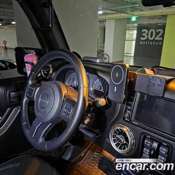Jeep Wrangler 2016 3.6 автомат (гидро), фото 11 Jeep Wrangler 2016 3.6 автомат (гидро), фото 11