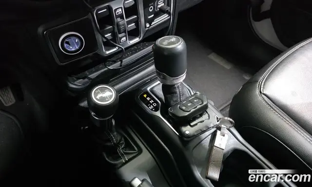 Jeep Wrangler 2020 2.0 автомат (гидро), миниатюра 11 Jeep Wrangler 2020 2.0 автомат (гидро), миниатюра 11