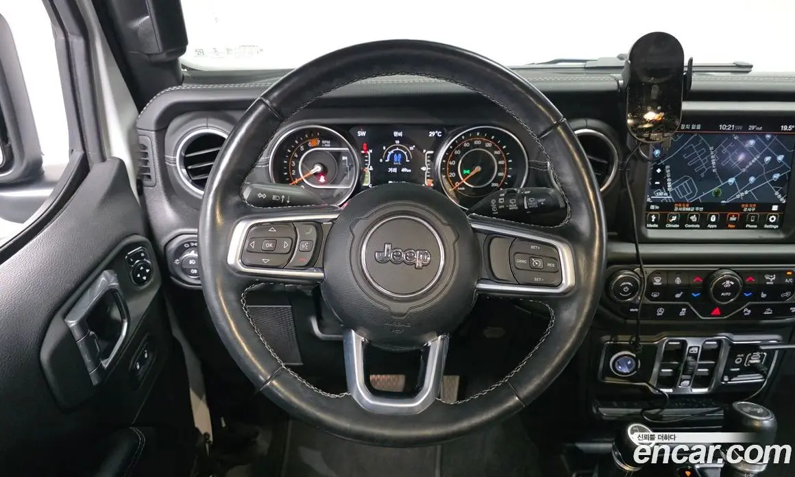 Jeep Wrangler 2020 2.0 автомат (гидро), фото 19 Jeep Wrangler 2020 2.0 автомат (гидро), фото 19