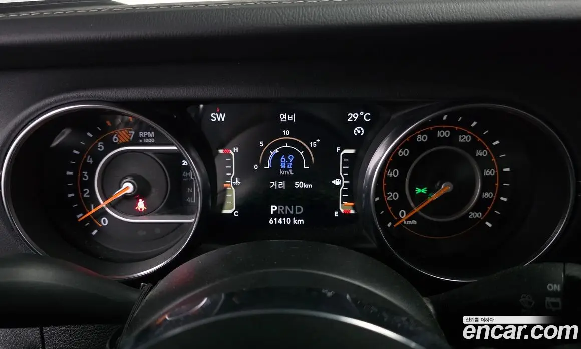 Jeep Wrangler 2020 2.0 автомат (гидро), фото 10 Jeep Wrangler 2020 2.0 автомат (гидро), фото 10