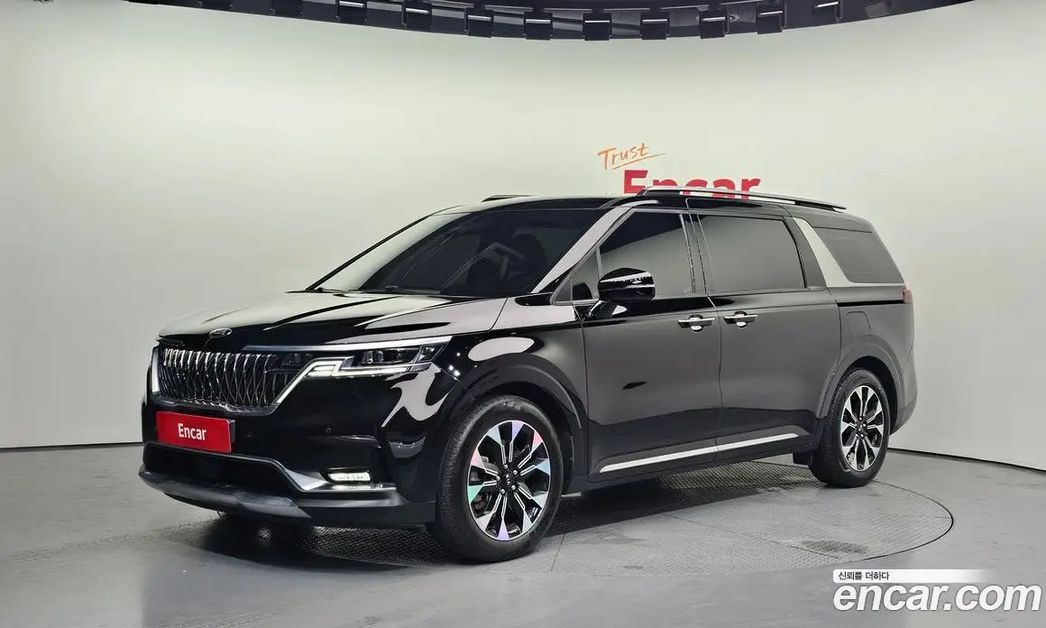 Kia Carnival 2021 3.5 автомат (гидро), фото 1 Kia Carnival 2021 3.5 автомат (гидро), фото 1