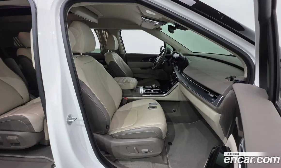 Kia Carnival 2022 3.5 автомат (гидро), фото 13 Kia Carnival 2022 3.5 автомат (гидро), фото 13