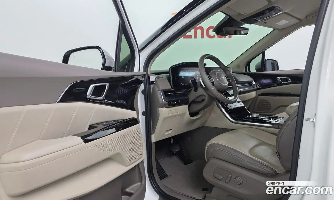 Kia Carnival 2022 3.5 автомат (гидро), фото 16 Kia Carnival 2022 3.5 автомат (гидро), фото 16