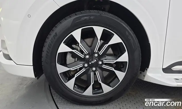 Kia Carnival 2022 3.5 автомат (гидро), миниатюра 5 Kia Carnival 2022 3.5 автомат (гидро), миниатюра 5