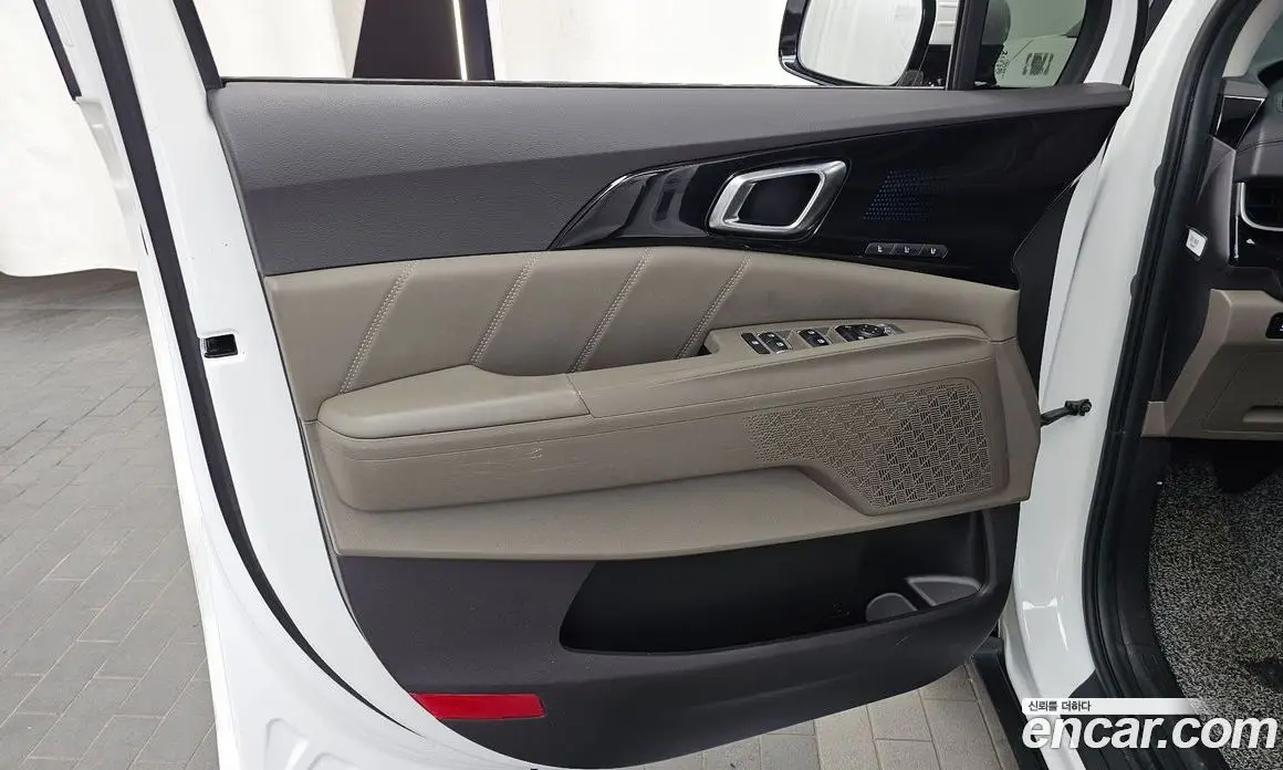 Kia Carnival 2024 2.2 автомат (гидро), фото 14 Kia Carnival 2024 2.2 автомат (гидро), фото 14