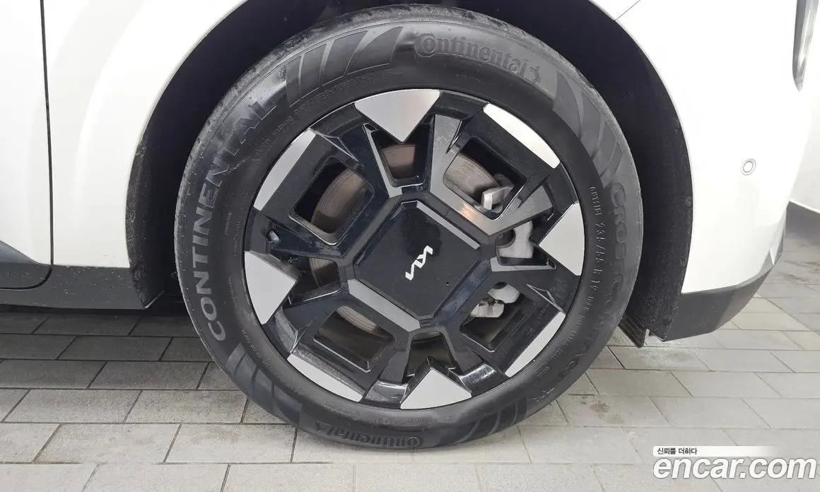 Kia Carnival 2024 2.2 автомат (гидро), фото 7 Kia Carnival 2024 2.2 автомат (гидро), фото 7