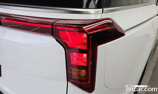 Kia Carnival 2024 2.2 автомат (гидро), миниатюра 9 Kia Carnival 2024 2.2 автомат (гидро), миниатюра 9