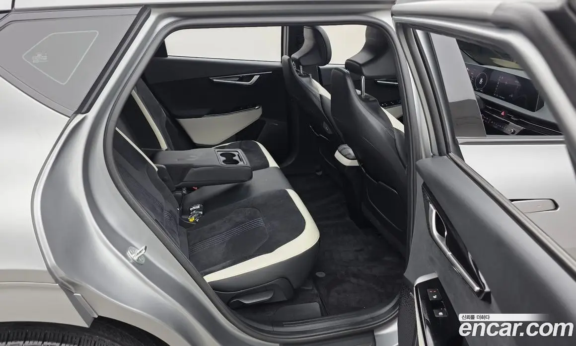 Kia EV6 2021 0.1 автомат (гидро), фото 12