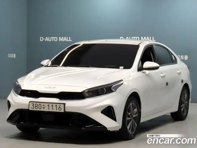 Kia K3 2023 1.6 автомат (гидро), миниатюра 1 Kia K3 2023 1.6 автомат (гидро), миниатюра 1