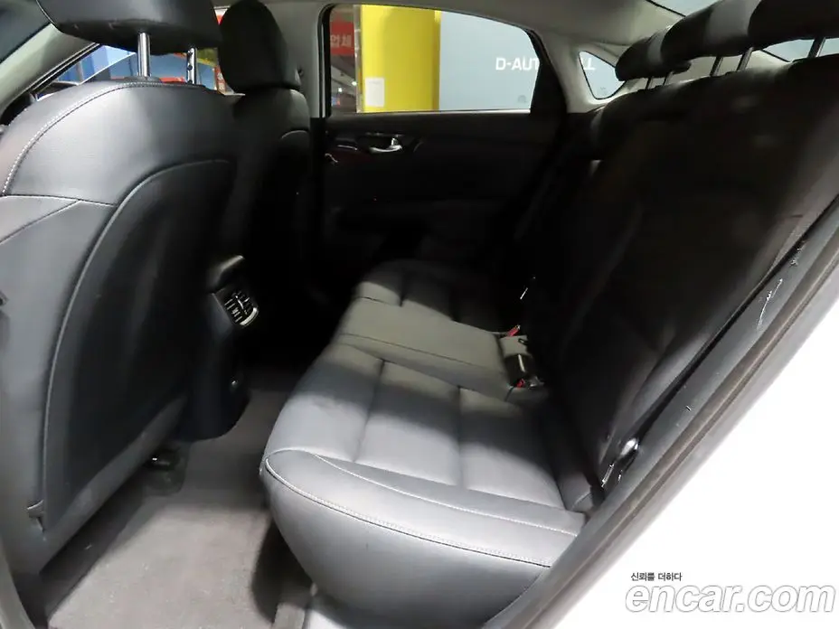 Kia K3 2023 1.6 автомат (гидро), фото 7 Kia K3 2023 1.6 автомат (гидро), фото 7