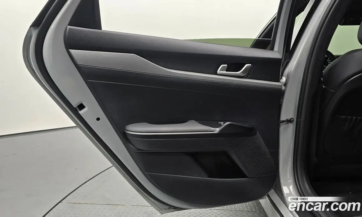 Kia K5 (Optima) 2025 1.6 автомат (гидро), фото 14
