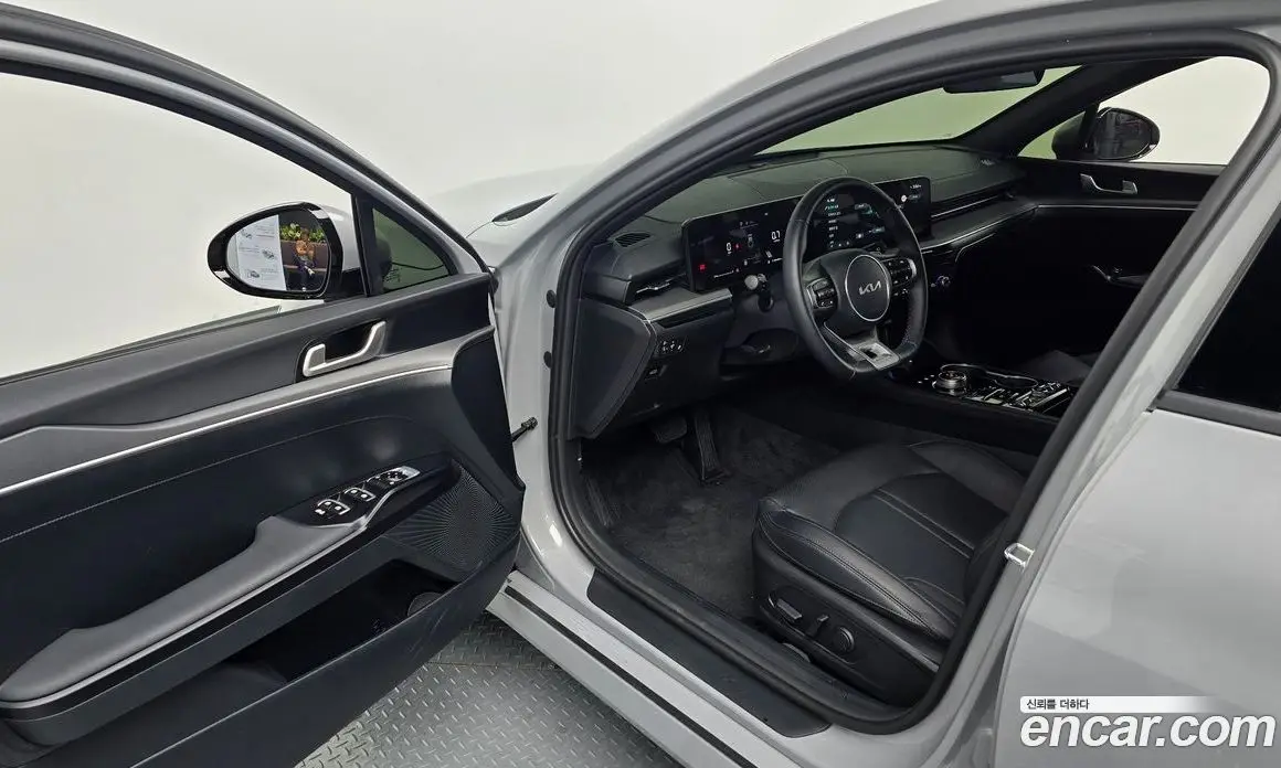 Kia K5 (Optima) 2025 1.6 автомат (гидро), фото 16