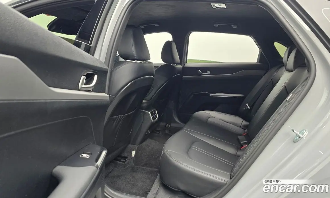 Kia K5 (Optima) 2025 1.6 автомат (гидро), фото 17