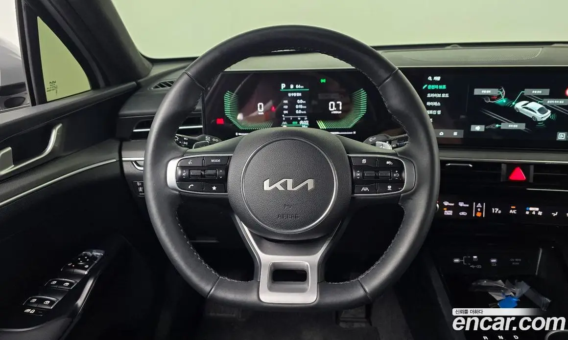Kia K5 (Optima) 2025 1.6 автомат (гидро), фото 18