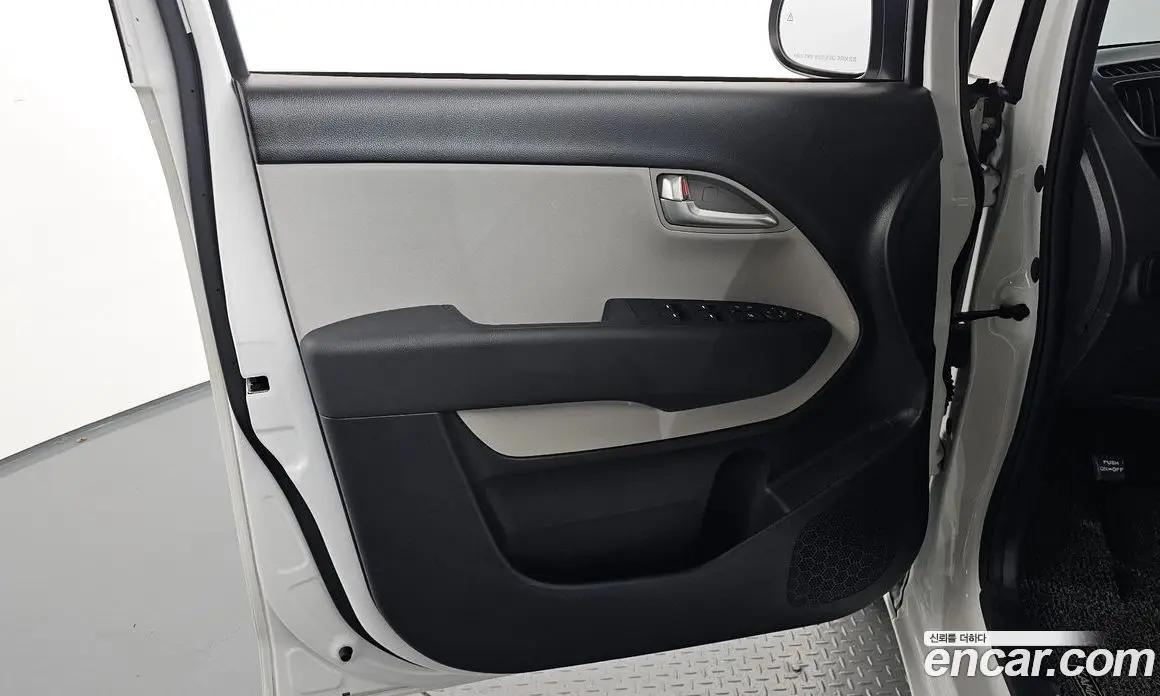 Kia Ray 2022 1.0 автомат (гидро), фото 14 Kia Ray 2022 1.0 автомат (гидро), фото 14