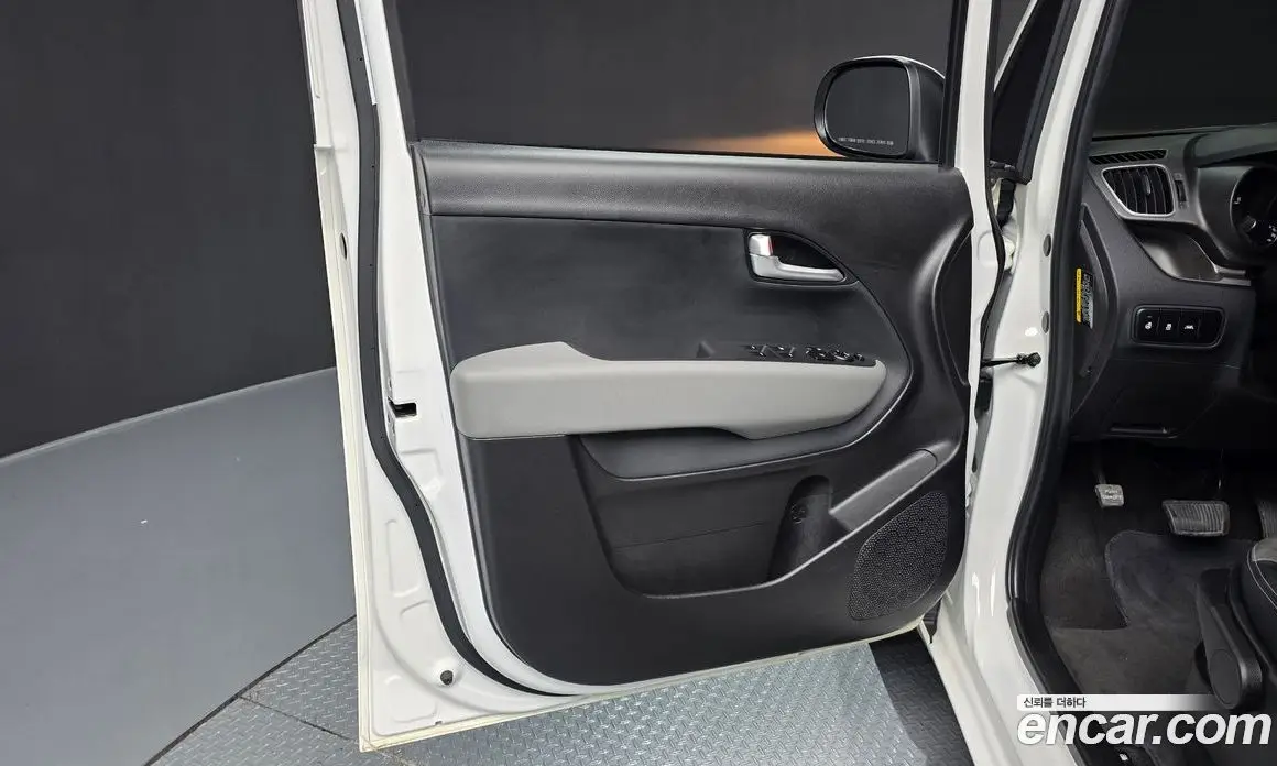 Kia Ray 2022 1.0 автомат (гидро), фото 14 Kia Ray 2022 1.0 автомат (гидро), фото 14
