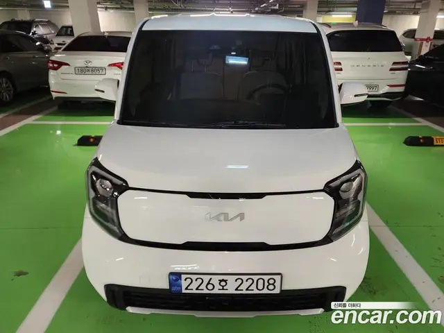 Kia Ray 2025 1.0 автомат (гидро), миниатюра 3 Kia Ray 2025 1.0 автомат (гидро), миниатюра 3