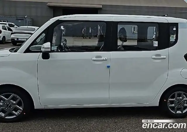 Kia Ray 2025 1.0 автомат (гидро), миниатюра 5