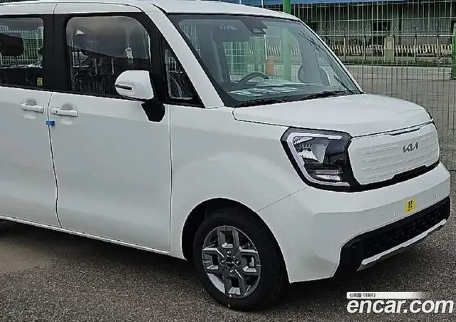 Kia Ray 2025 1.0 автомат (гидро), миниатюра 8