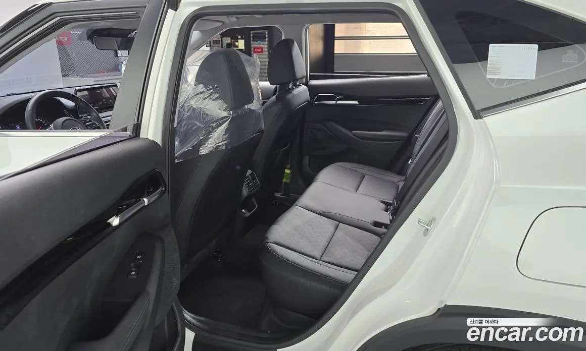 Kia Seltos 2019 1.6 автомат (гидро), фото 16 Kia Seltos 2019 1.6 автомат (гидро), фото 16