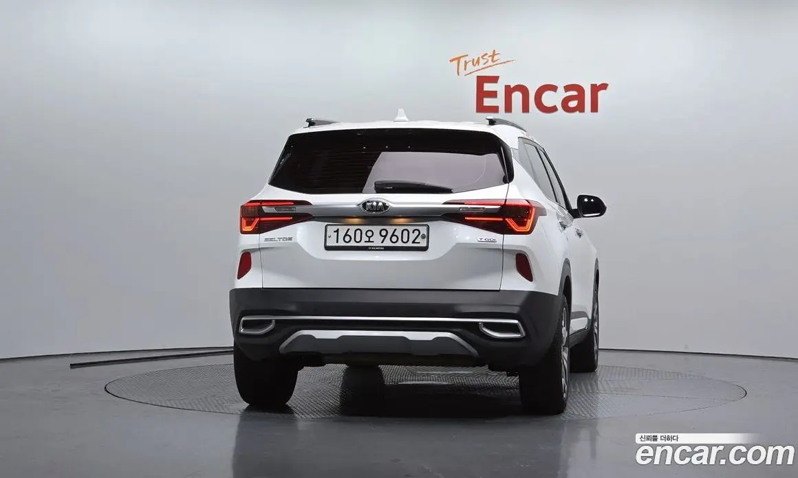 Kia Seltos 2019 1.6 автомат (гидро), фото 4 Kia Seltos 2019 1.6 автомат (гидро), фото 4