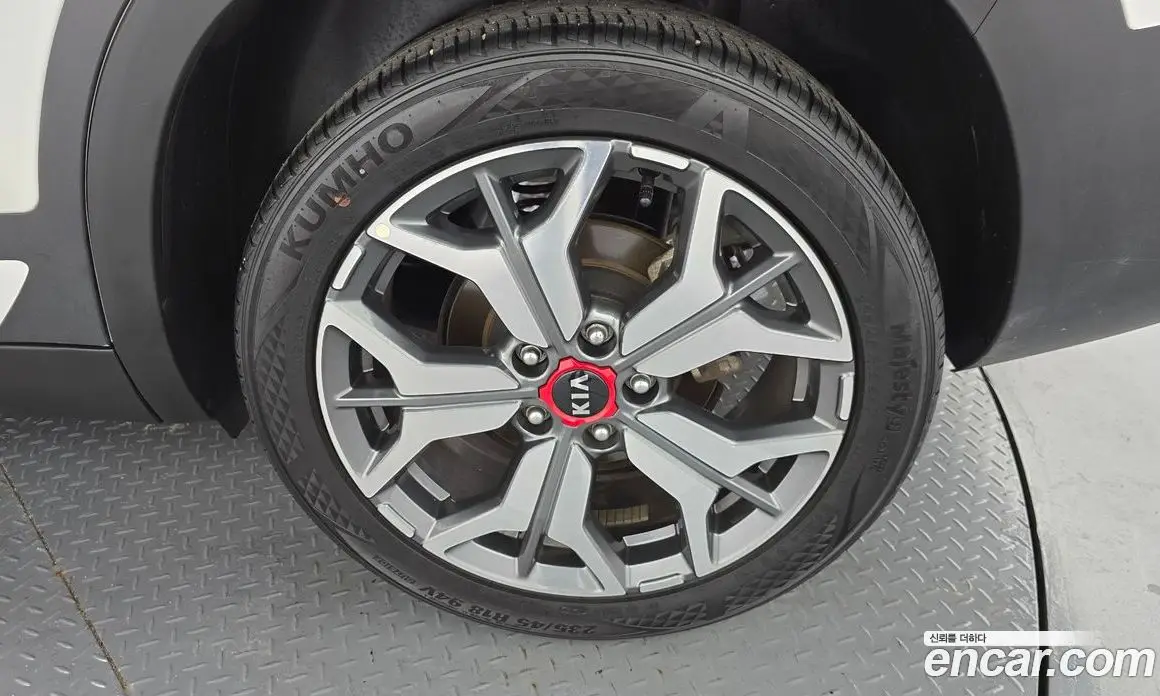 Kia Seltos 2019 1.6 автомат (гидро), фото 7 Kia Seltos 2019 1.6 автомат (гидро), фото 7
