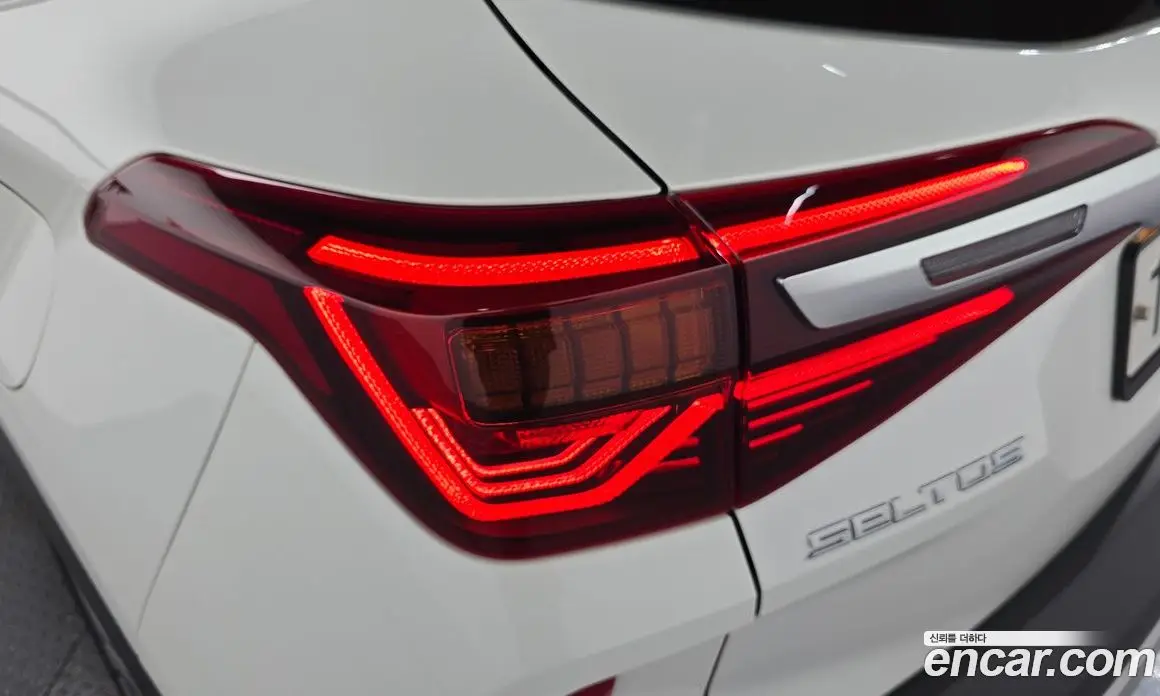 Kia Seltos 2019 1.6 автомат (гидро), фото 9 Kia Seltos 2019 1.6 автомат (гидро), фото 9