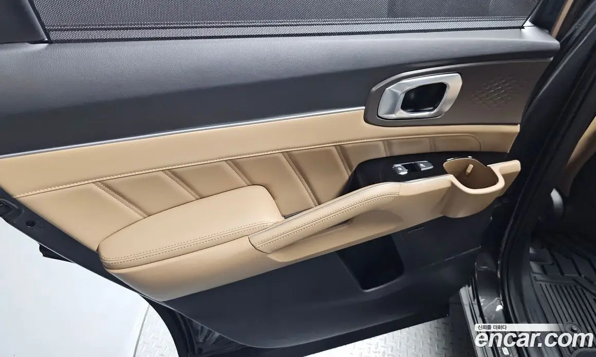 Kia Sorento 2025 1.6 автомат (гидро), фото 14 Kia Sorento 2025 1.6 автомат (гидро), фото 14