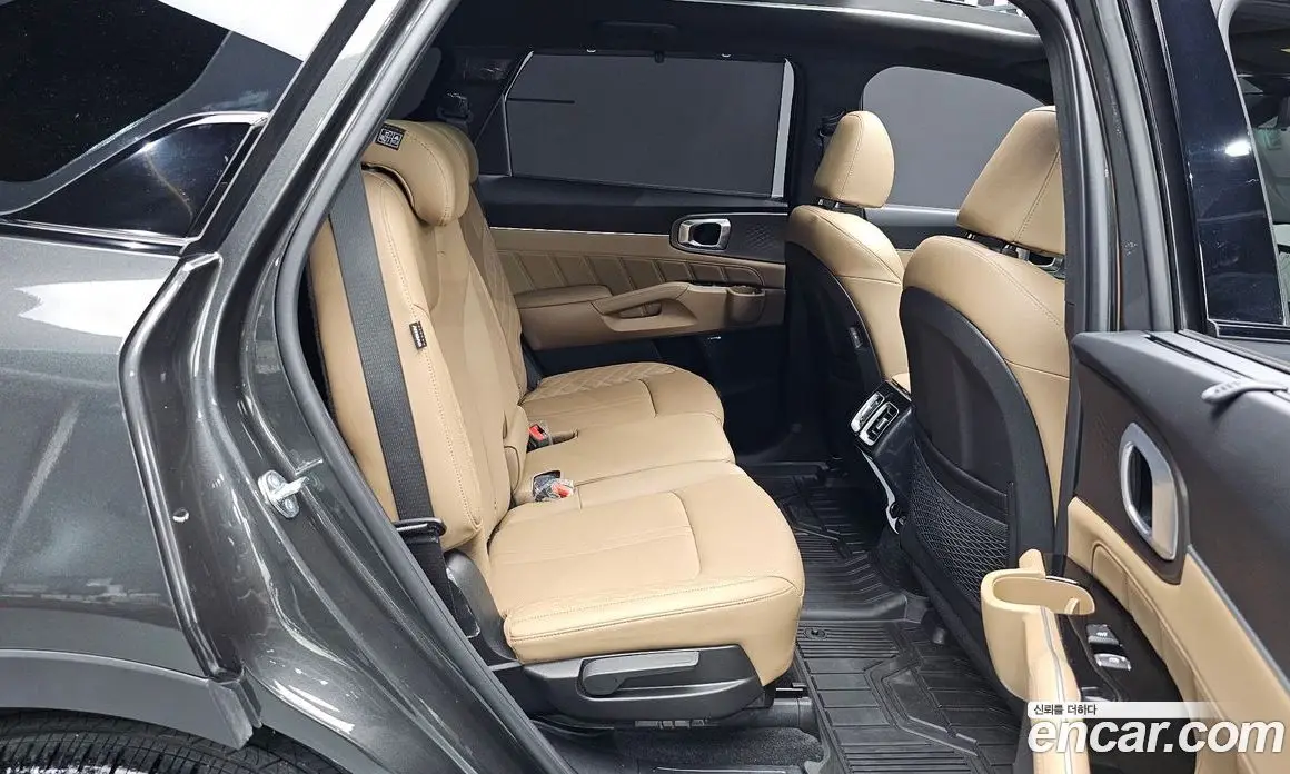 Kia Sorento 2025 1.6 автомат (гидро), фото 16 Kia Sorento 2025 1.6 автомат (гидро), фото 16
