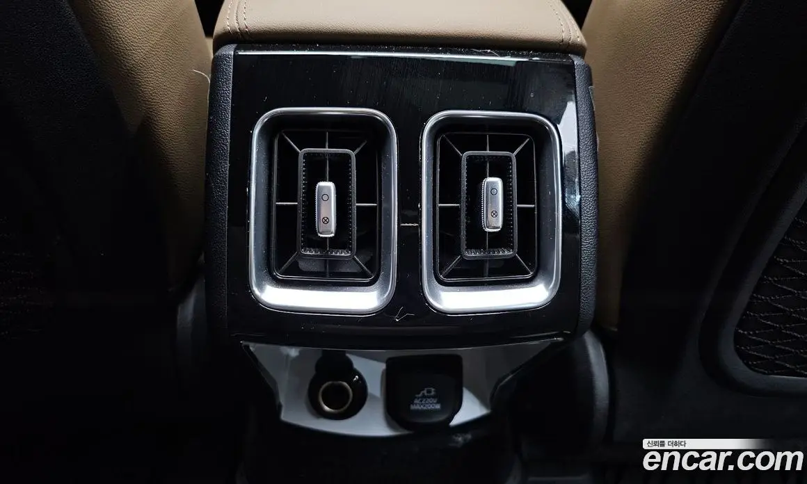 Kia Sorento 2025 1.6 автомат (гидро), фото 32 Kia Sorento 2025 1.6 автомат (гидро), фото 32