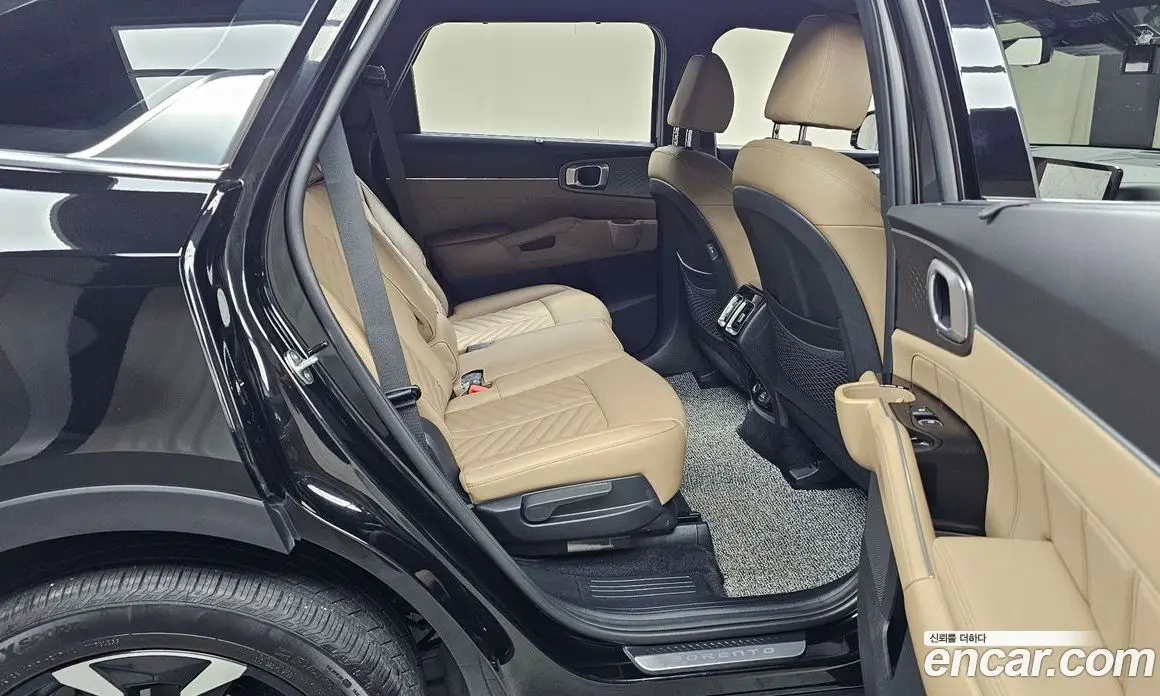 Kia Sorento 2025 2.5 автомат (гидро), фото 16 Kia Sorento 2025 2.5 автомат (гидро), фото 16