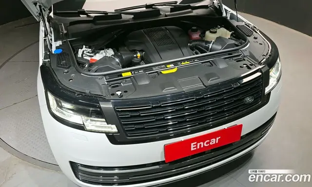 Land Rover Range Rover 2025 4.4 автомат (гидро), миниатюра 6 Land Rover Range Rover 2025 4.4 автомат (гидро), миниатюра 6