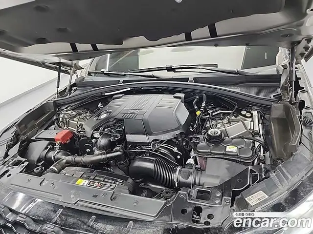 Land Rover Range Rover Velar 2018 3.0 автомат (гидро), миниатюра 5