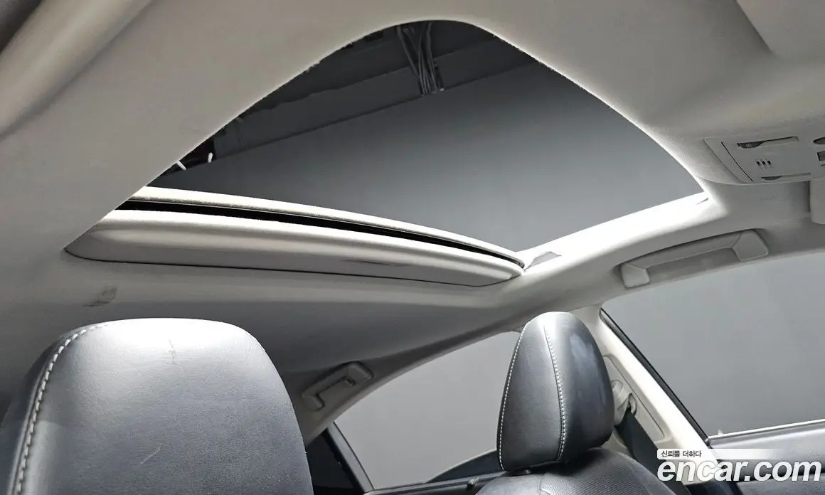 Lexus ES 2012 2.5 автомат (гидро), фото 19 Lexus ES 2012 2.5 автомат (гидро), фото 19